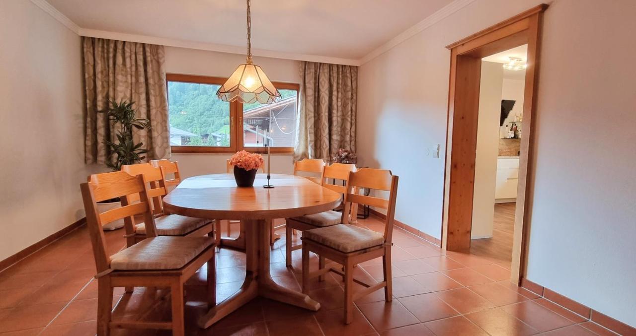 Apartment Zum Landarzt Neustift im Stubaital Exterior photo